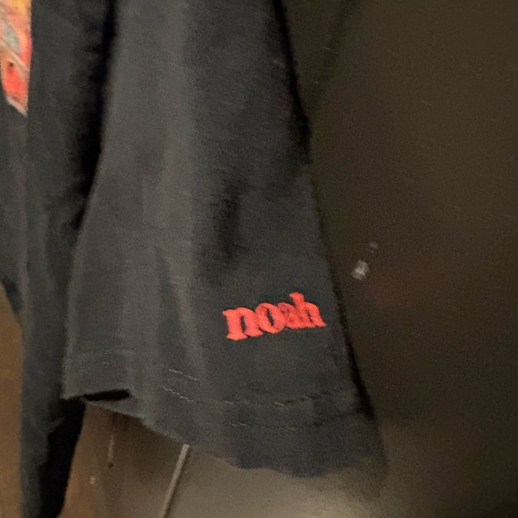 NOAH Black SMA shirt - Picture 3 of 3